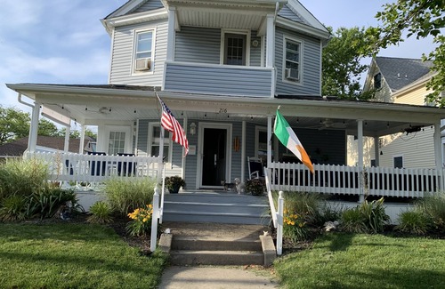 Bradley Beach House | 4 Bedroom upstairs unit only 2 blocks to the beach!