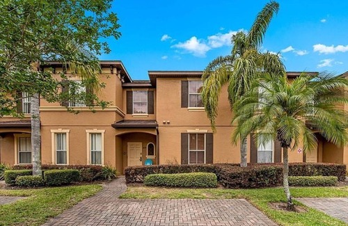 Highlands Reserve House | 4-bedroom vacation home just 16 minutes from Walt Disney World® Resort