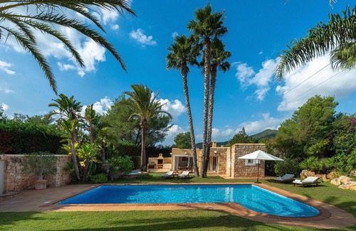Sant Josep de sa Talaia Villa | 4 bedroom villa Belvedere with heated pool, jacuzzi close town & Playa den Bossa