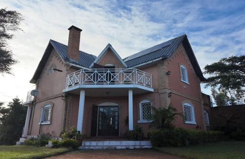 Antananarivo Avaradrano Villa | 4-bedroom villa for 4 people