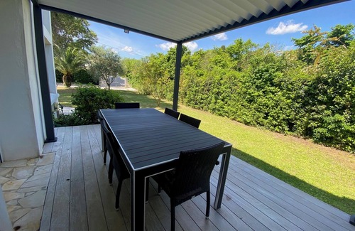 Castries House | 4 bedroom villa with 10x5 pool and gym