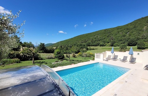 Saumane House | 4-bedroom villa with covered swimming pool, countryside views