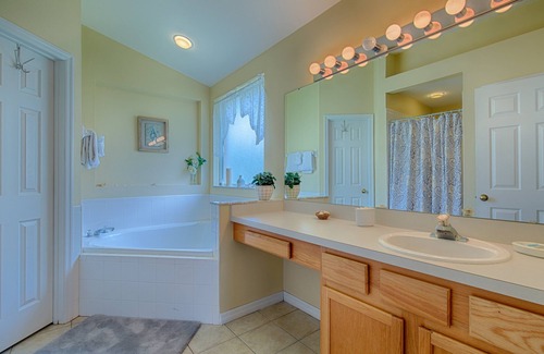 Westridge Villa | 4 Bedroom Villa with Private Pool, Free WIFI, Billiards Room in Gated Community