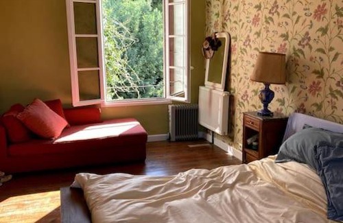 Salies-de-Bearn House | 4 Bedroom Village house with garden