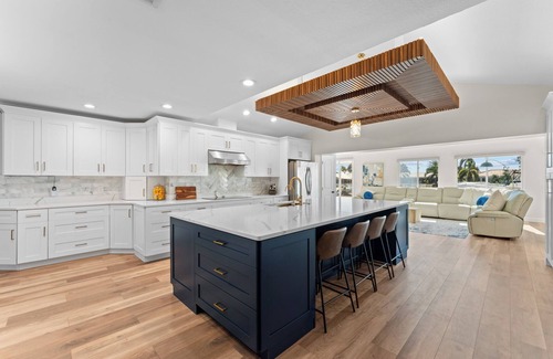 Gulf Harbors House | 4 Bedroom Waterfront Pool Home near charming downtown New Port Richey