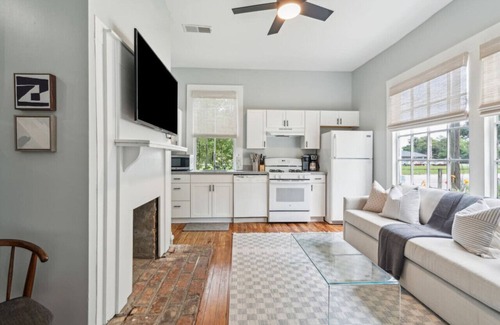 North Charleston House | 4 Bedrooms - Close to Downtown and Park Circle!