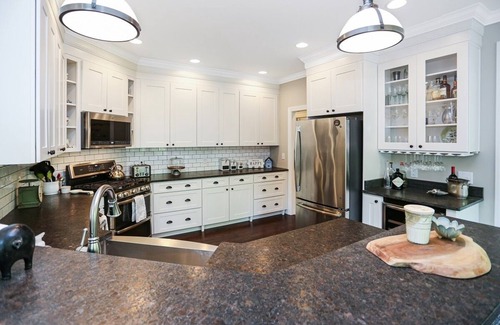 Almo House | 4 Bedrooms/Community Boat Docks/Nice Yard/Short walk to the Lake
