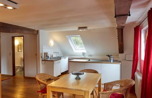 Blankenheim Apartment | 4-bett-appartement Burg, Dusche/wc, 2 Schlafräume - Der Quellenhof
