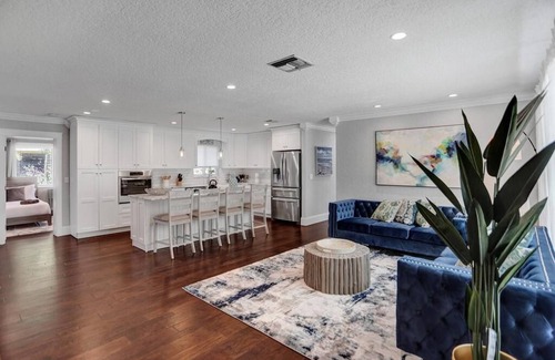 Deerfield Beach Villa | 4 BR Beach Home Heated Pool Jacuzzi + Tiki TV Hut