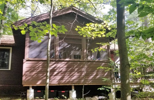 Moultonborough Cottage | 4 BR cottage on Lake Winnipesaukee with use of small boats
