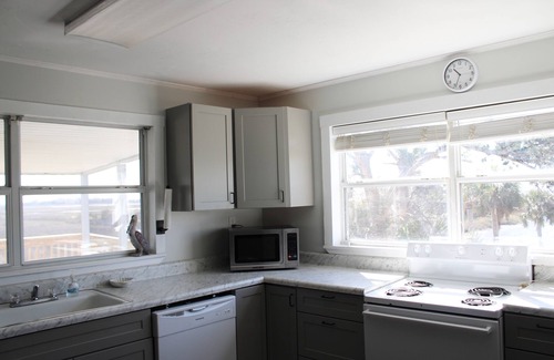 Horseshoe Beach House | 4 BR House in Horseshoe Beach: Your Fishing & Scalloping Adventure Starts Here