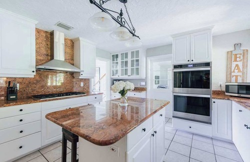 River District House | 4 Br~Min to Ocean~Heated Pool~Hot Tub