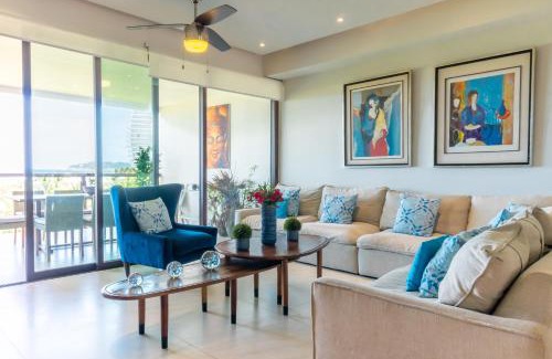 Playa Diamante Apartment | 4-BR paradise view in Acapulco