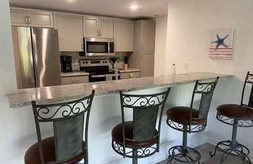 Athens House | 4-BR Spacious House by the River w/Backyard & BBQ