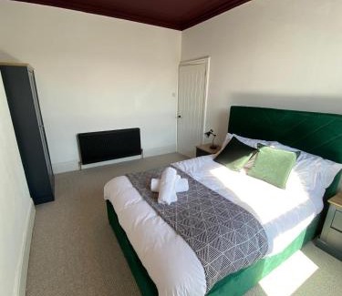 Blyth House | 4 Br Very Spacious And Homey House