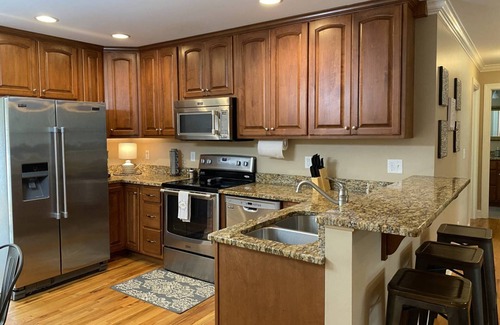 Lookout Valley Neighborhood Association House | 4 BR - Walk to the Venue - 10 minutes to Downtown and Lookout Mountain