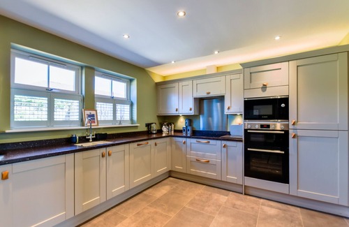 North Sunderland House | 4 Brindles Manse - Three Bedroom House, Sleeps 6