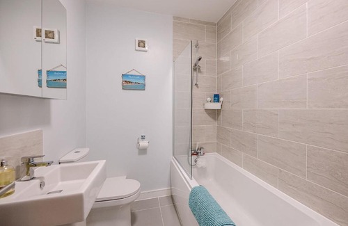 Felixstowe Apartment | 4 Buregate House, Felixstowe