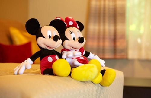 Anaheim Resort Hotel | 4 Comfortable Units – Pool, Parking & Minutes to Disneyland & Attractions!