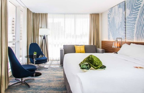 Central Beach Hotel | 4 Family-Friendly Units Near Beach & Park Access