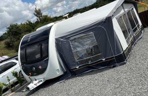 Durham House | 4 Guests - Pet Friendly - Durham Caravan Retreat