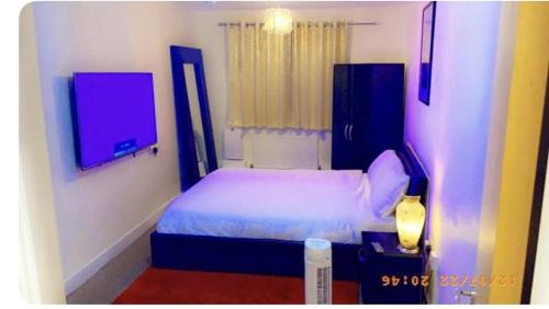 Greenwich Apartment | 4 Guests - PetOK - Parking - 35min Central London