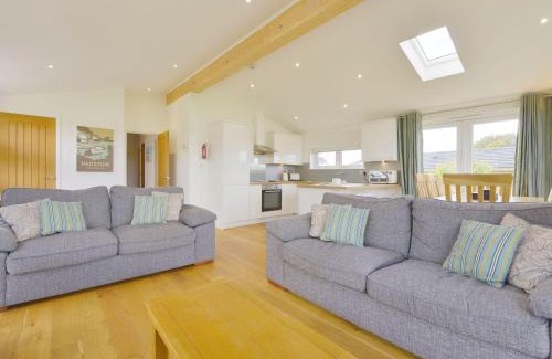 Dobwalls House | 4 Horizon View