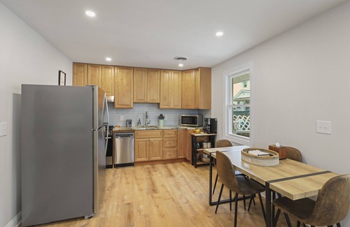 Wall Cottage | 4 houses from the beach! Belmar Rear West Cottage