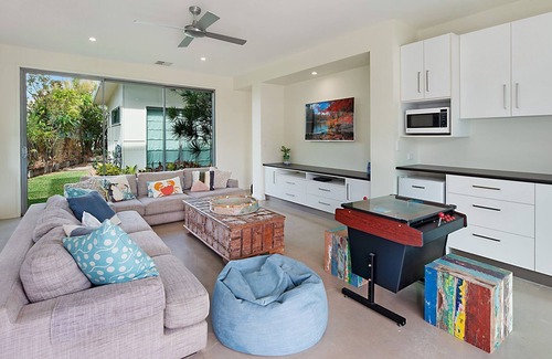 Dicky Beach House | 4 Mackay Street Dicky Beach