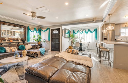 Mar Vista House | 4 Mi to Beach: Chic Los Angles Home w/Patio!