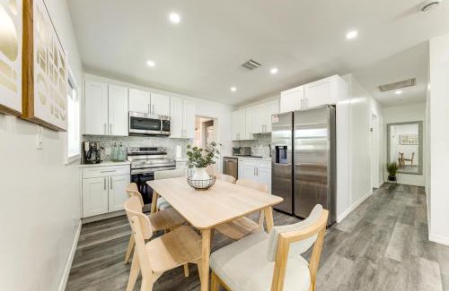 North Andrews Gardens House | 4 Mi to Beach Home with Patio in Fort Lauderdale!