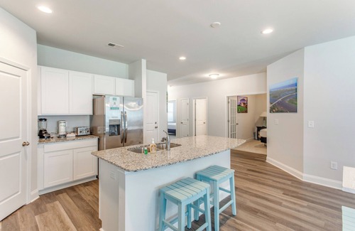 Ocean Isle Beach House | 4 Mi to Beaches: Spacious Home in Ocean Isle Beach