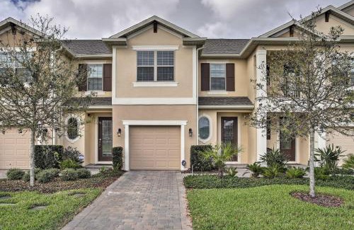 Sanford House | 4 Mi to Dtwn Home with Pool Access in Sanford