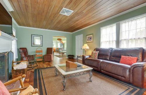 Fort Pierce House | 4 Mi to Jetty Park Beach! Family Home with Game Room