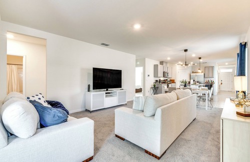 Winter Haven House | 4 Mi to Legoland & Peppa Pig Fun: Newly Built Home