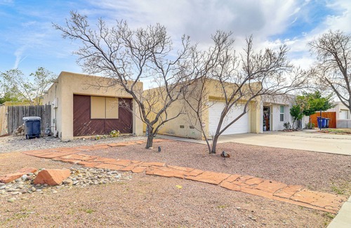 S.r. Marmon House | 4 Mi to Old Town Plaza: Albuquerque Home w/Patio
