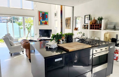 Sea Point Apartment | 4 on Highworth