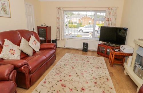 Penrhyn Bay House | 4 Penrhyn Beach East
