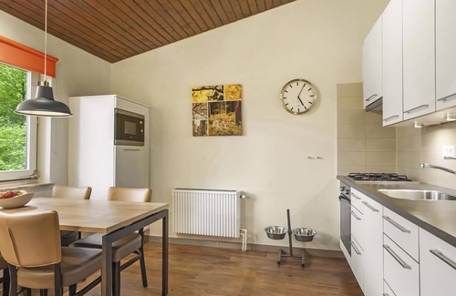 Stadtkyll House | 4-person bungalow in the holiday park Landal Wirfttal