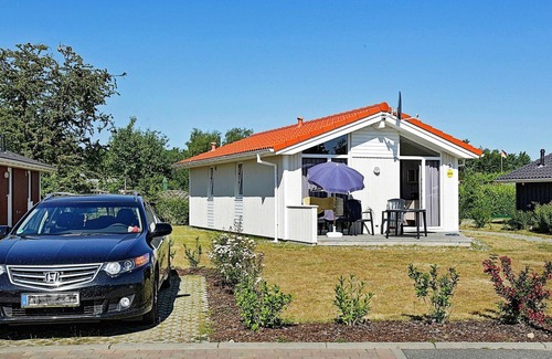 Lensterstrand House | 4 person holiday home in GROEMITZ