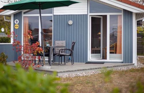 Lensterstrand House | 4 person holiday home in GROEMITZ