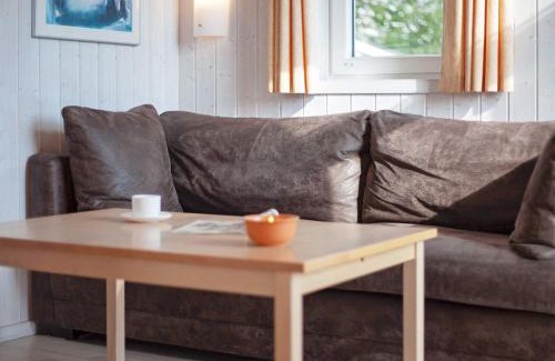 Lensterstrand House | 4 person holiday home in GROEMITZ