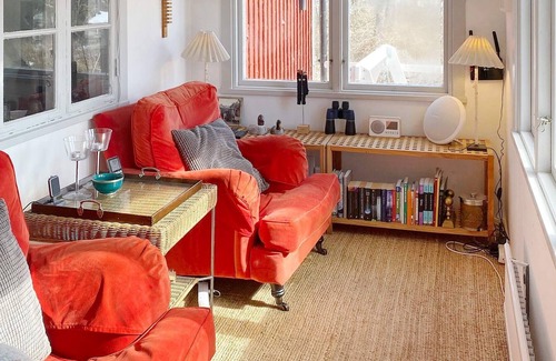 Orno House | 4 person holiday home in ORNÖ