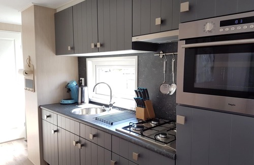 Serooskerke House | 4 person chalet on family park in Veere