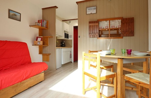 Metabief Apartment | 4-person studio at the foot of the ski and mountain bike slopes (7)