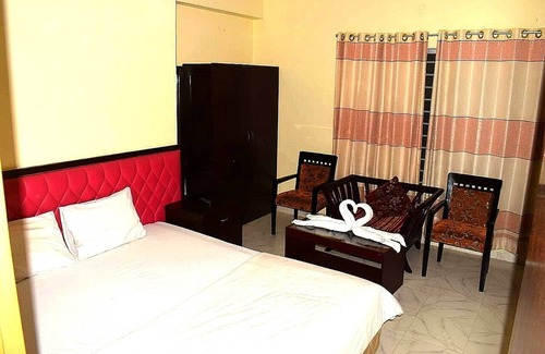 Cox's Bazar Hotel | 4 Persons @ Dollars 58 ONLY.!