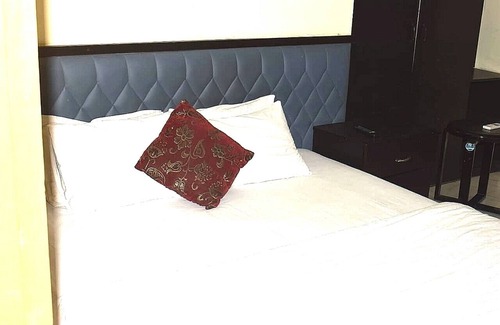 Cox's Bazar Hotel | 4 Persons @ Dollars 58 ONLY.!
