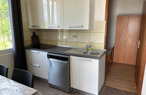 Ljubac Apartment | 4 Persons zapad on the beach, ground floor