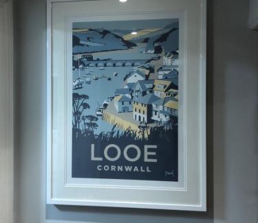 West Looe House | 4 Quay View, Looe
