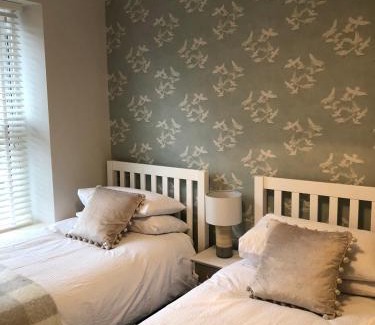 West Looe House | 4 Quay View, Looe